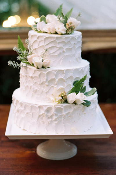 White Wedding Cake White Wedding Cake