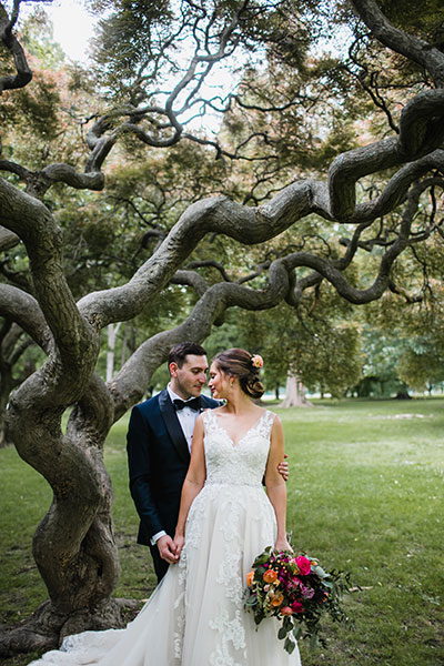 Bride Sara in Style Sybil Bride Sara in Style Sybil