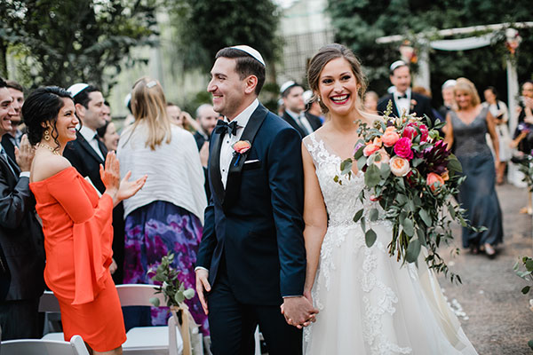 Bride Sara in Style Sybil Bride Sara in Style Sybil