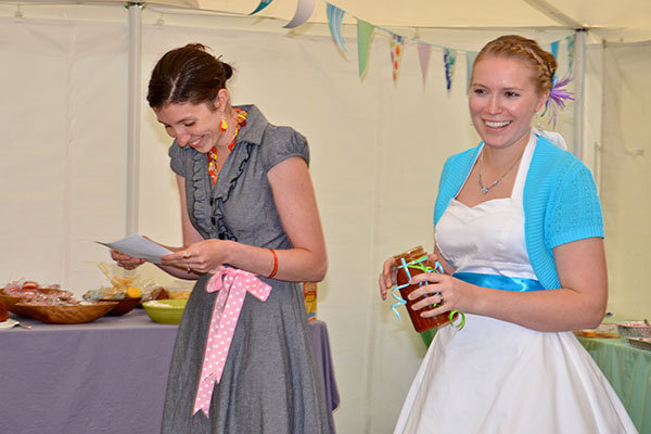 Group Games: Stand Up, Sit Down Group Games: Stand Up, Sit Down