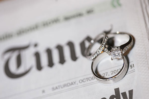 Solitaire Engagement Ring & Wedding Bands Solitaire Engagement Ring & Wedding Bands