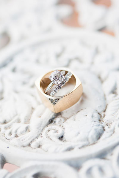 Solitaire Engagement Ring & Wedding Bands Solitaire Engagement Ring & Wedding Bands