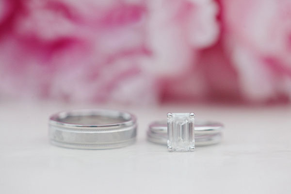 Solitaire Engagement Ring & Wedding Bands Solitaire Engagement Ring & Wedding Bands