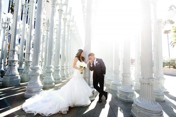 winter wedding bride and groom