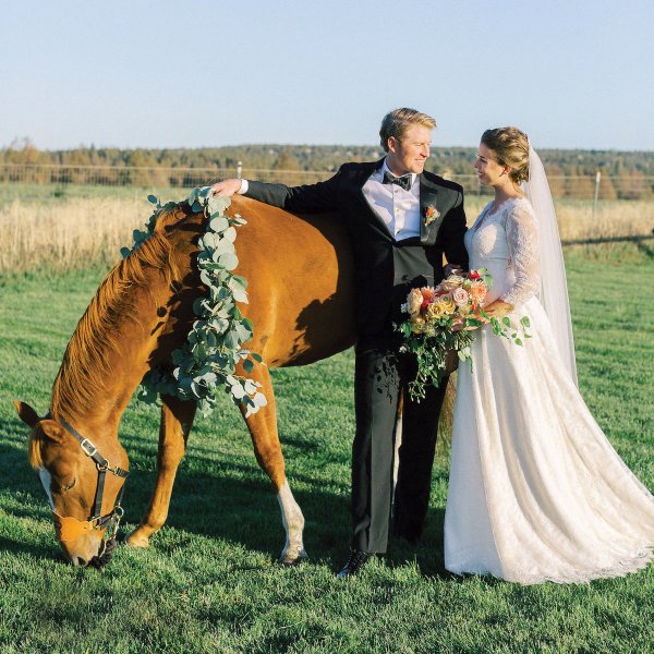 oregon trail wedding