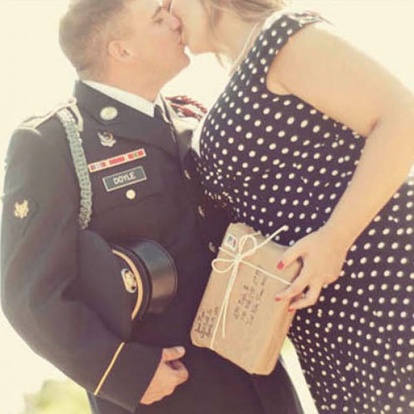 army engagement photo shoot