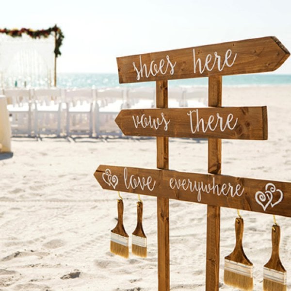 summer beach wedding