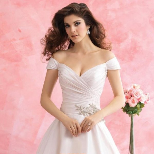 Wedding Dresses | Find the Perfect Dress