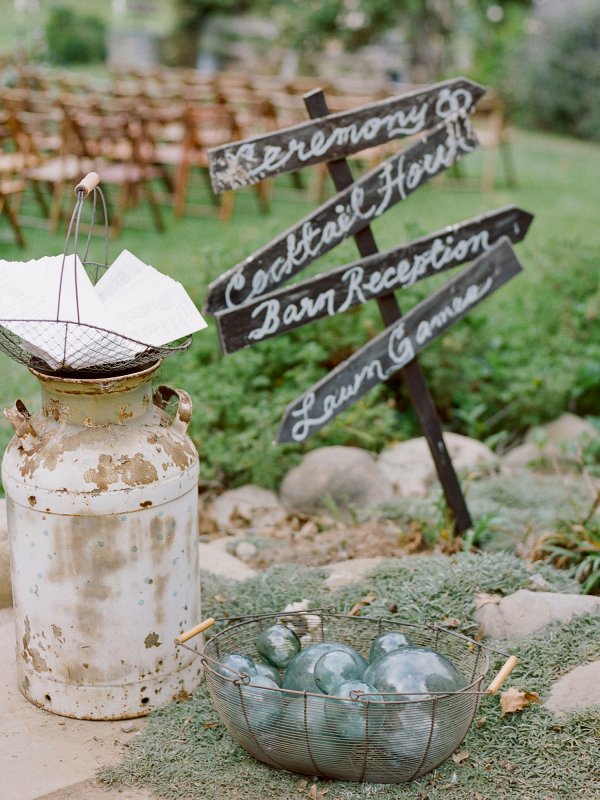 A Rustic Romance: Paige & Geoff in Oxnard, CA A Rustic Romance: Paige & Geoff in Oxnard, CA