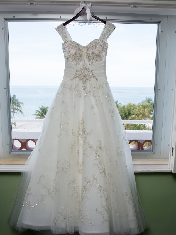 Seaside Romance: Kerri & Mike in Naples Beach, FL Seaside Romance: Kerri & Mike in Naples Beach, FL
