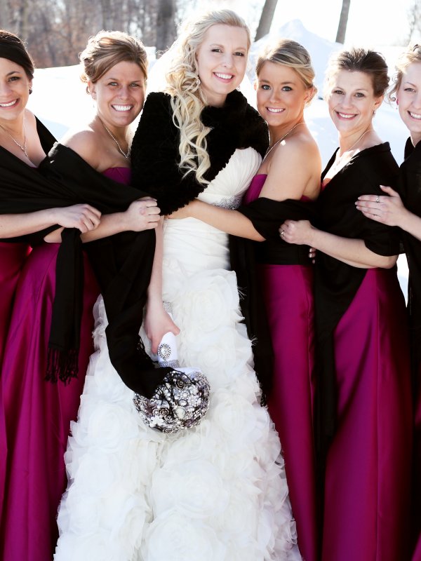 Winter Sparkle: Amber & Dustin in Sartell, MN Winter Sparkle: Amber & Dustin in Sartell, MN