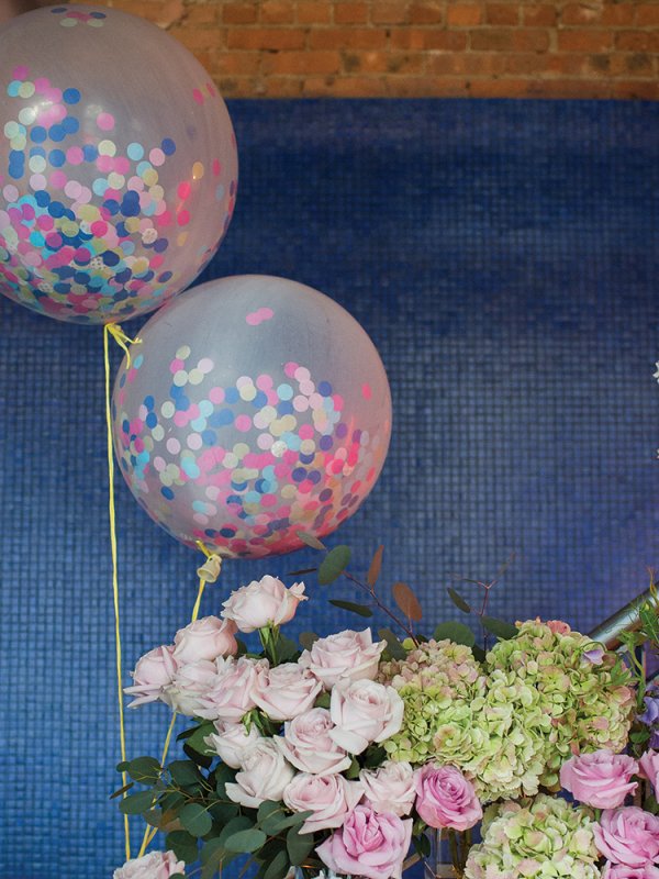 confetti balloons wedding decor