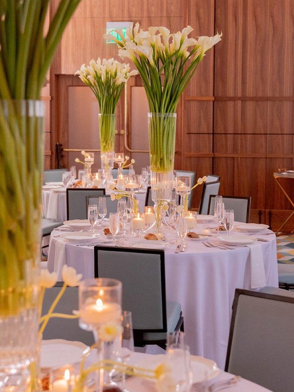 Calla lilies wedding centerpiece Calla lilies wedding centerpiece