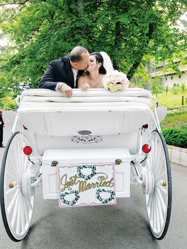 Dream Day: Claudia & Rigo in Meyers, IN Dream Day: Claudia & Rigo in Meyers, IN