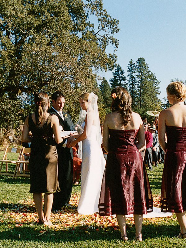Rustic Charm: Carrie & Neil In Glen Ellen, CA Rustic Charm: Carrie & Neil In Glen Ellen, CA