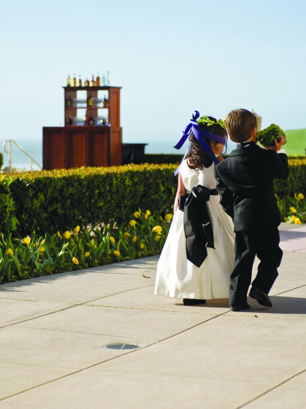 Putting on the Ritz: Jessica & Amir in Half Moon Bay, CA Putting on the Ritz: Jessica & Amir in Half Moon Bay, CA