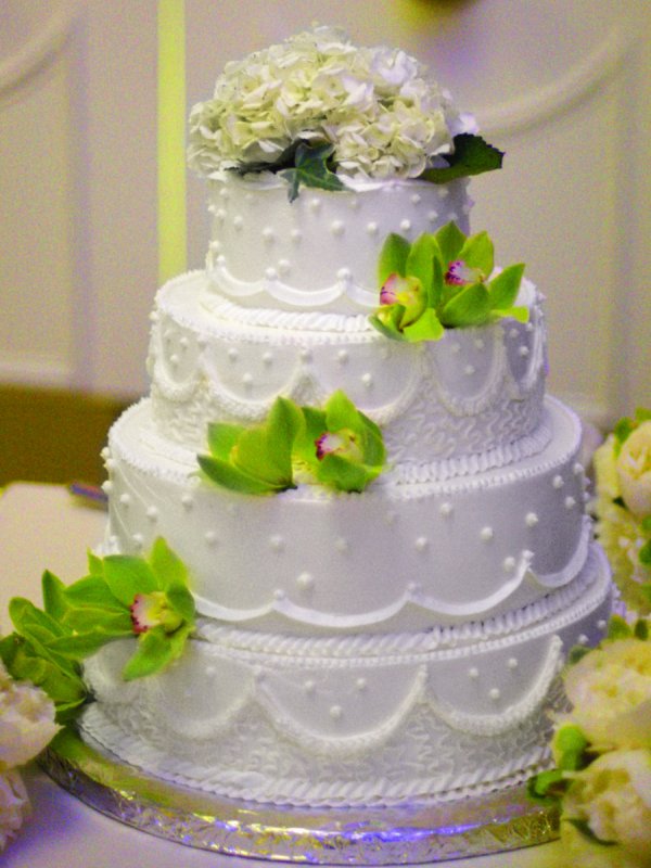 Green Scene: Jennifer & Steven in Rye Brook, NY Green Scene: Jennifer & Steven in Rye Brook, NY