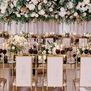 modern wedding reception decor