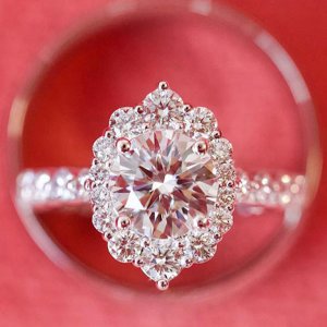 Unique Engagement Rings to Add to Your Wish List