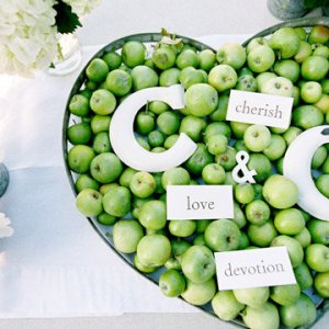 apple wedding