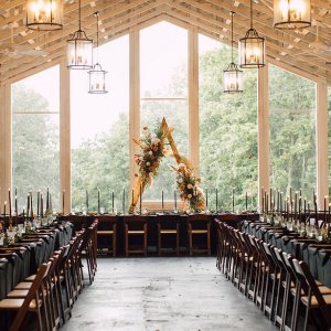 50 Decadent Ceilings That'll Blow Your Guests Away